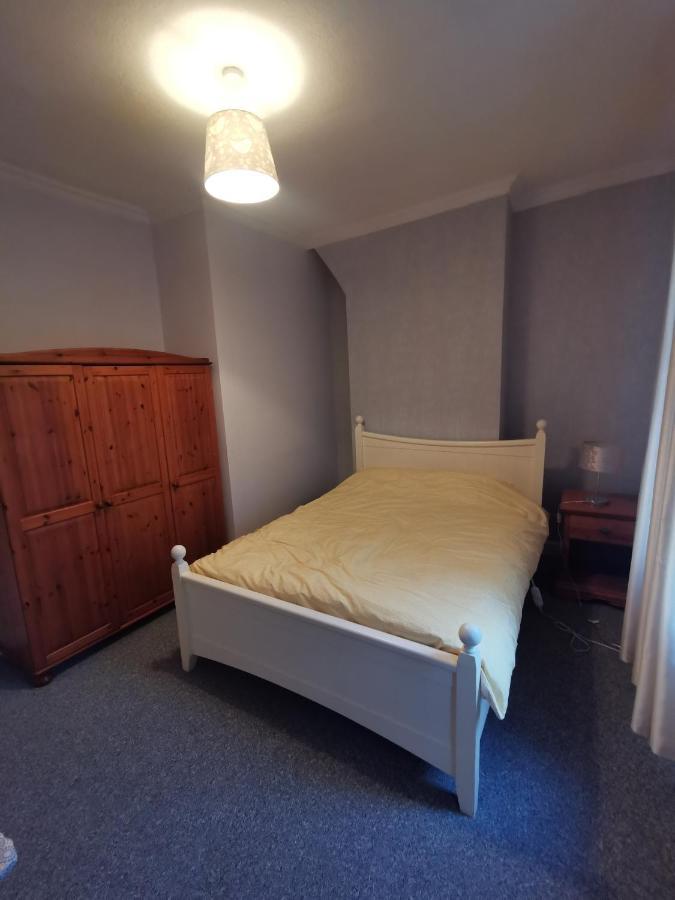 Parkside House 3 Bedroom 2 Bathroom. Parking. Barrow-in-Furness ภายนอก รูปภาพ