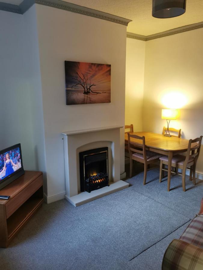 Parkside House 3 Bedroom 2 Bathroom. Parking. Barrow-in-Furness ภายนอก รูปภาพ